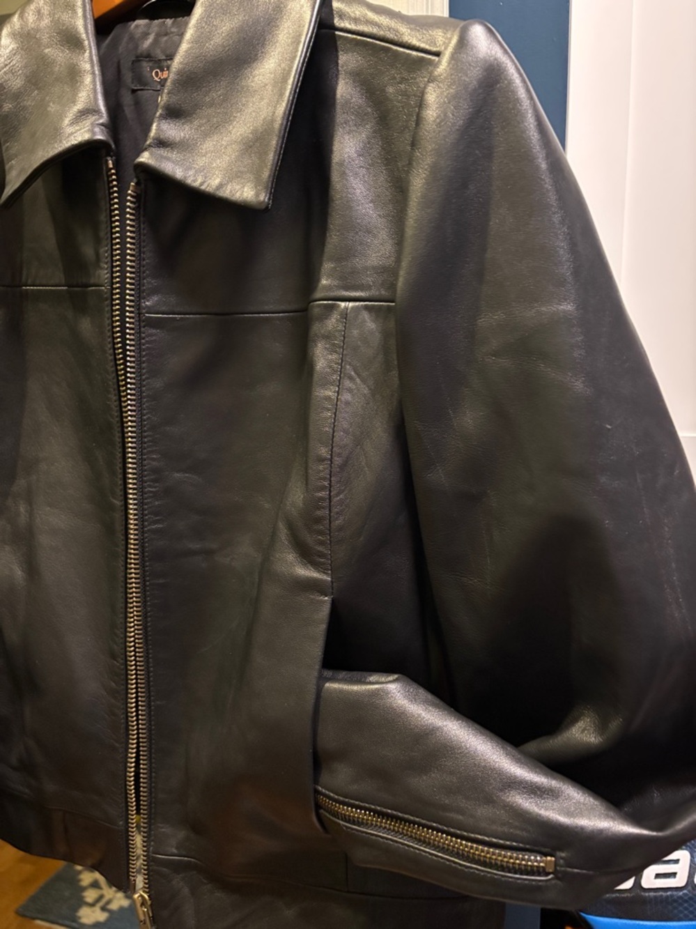 Quince 100% Leather Cropped Zip Front Jacket True Black Medium - Picture 10 of 11
